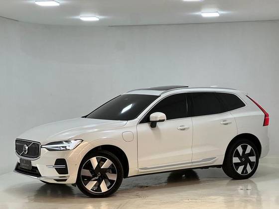 VOLVO XC60 2.0 T8 RECHARGE ULTIMATE AWD GEARTRONIC